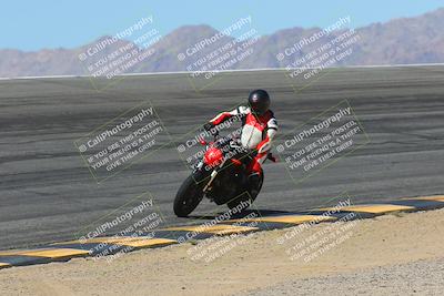 media/Mar-24-2025-Moto Forza (Mon) [[57ce5c5cff]]/3-Beginner Group/Session 2 Bowl/